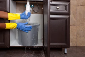 how to clean a flooded bathroom